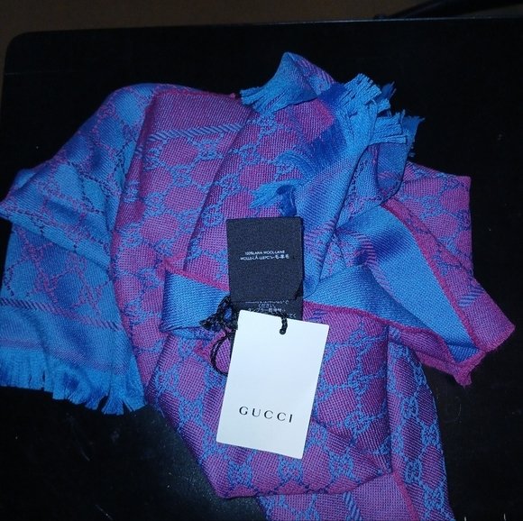 Gucci Two Sided Wool 2016 Scarf w/ Tags​​​ - Picture 5 of 6
